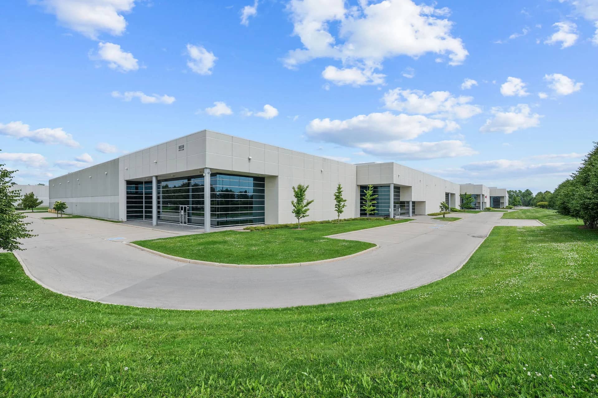 Warehouse in Halton Hills, Ontario