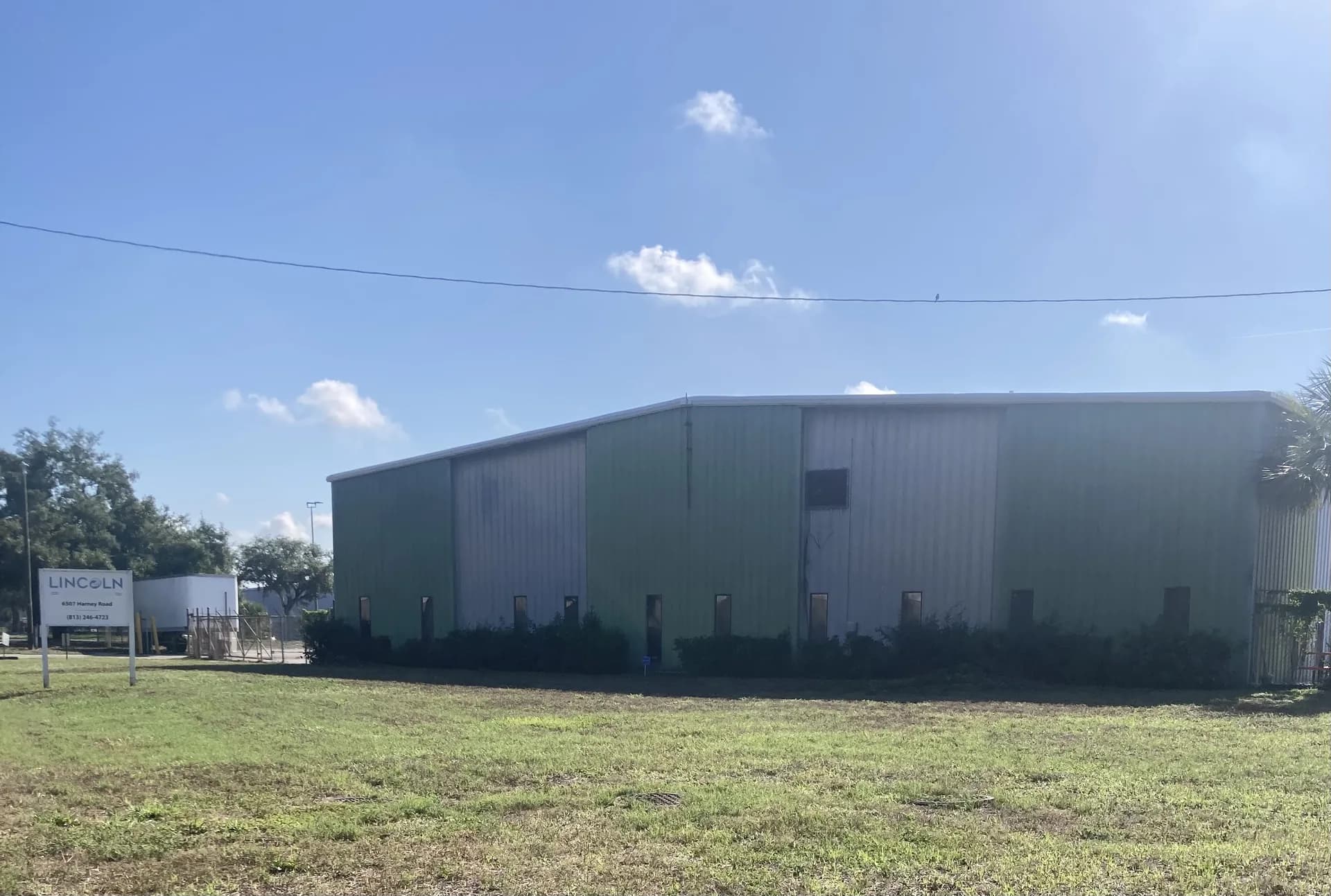 30,000 Sq Ft 3PL, Fulfillment, and Cross Docking Warehouse In The Tampa Bay Area