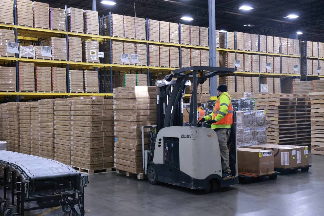 Warehouse in Hazelwood, Missouri