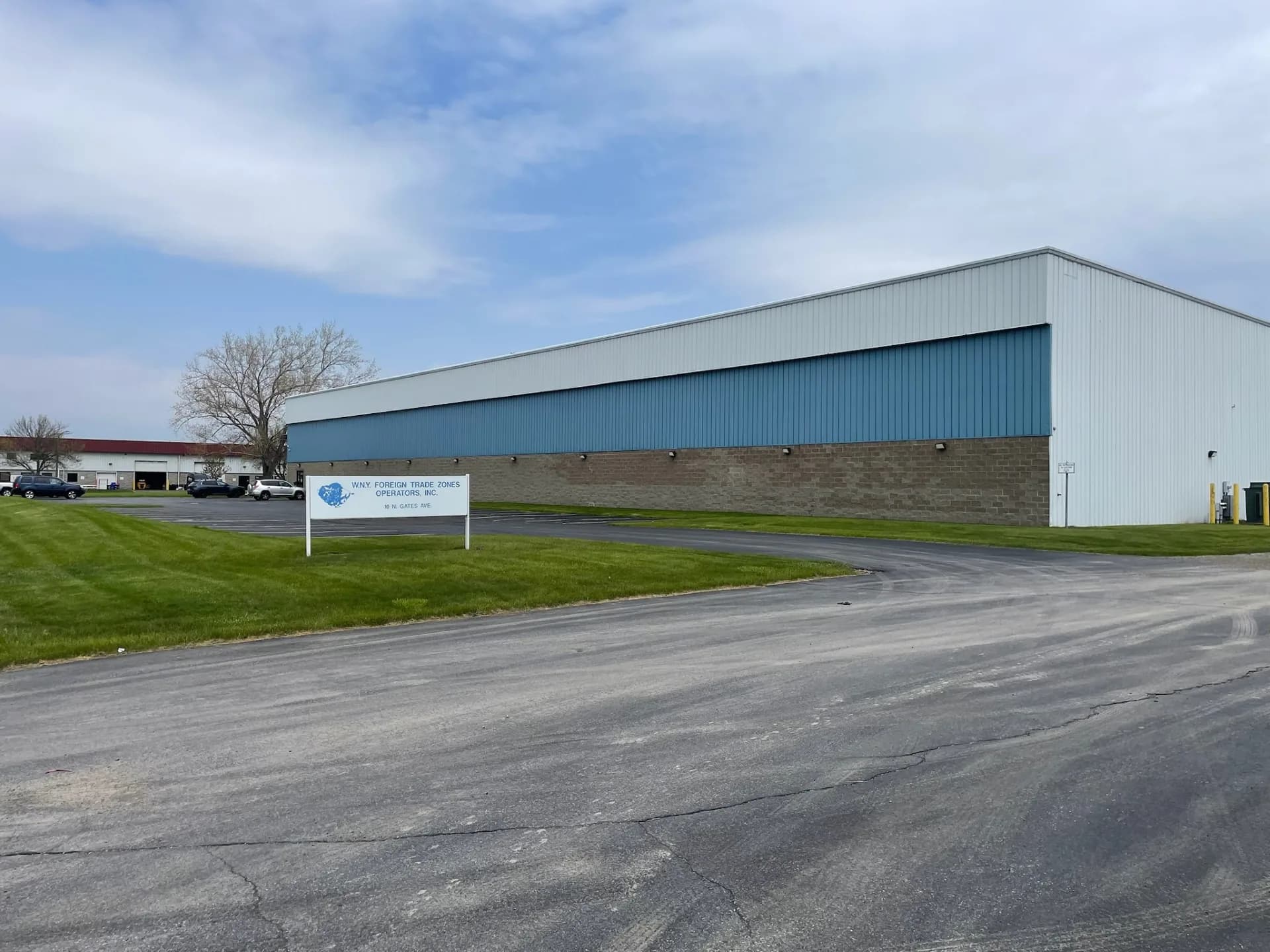 42,000 Sq Ft 3PL Warehouse Near Buffalo, NY (Close Proximity To Peace Bridge / Lewiston-Queenston Bridge)