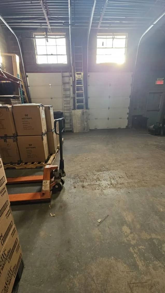 Warehouse in Montréal, Quebec