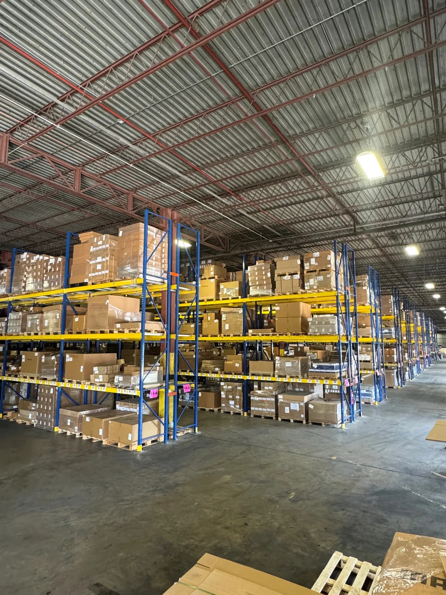 270,000 sq. ft. - Memphis, TN