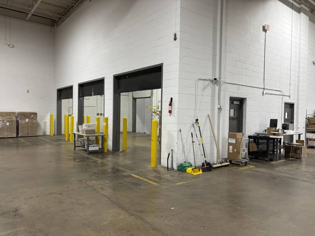 Warehouse in Des Plaines, Illinois