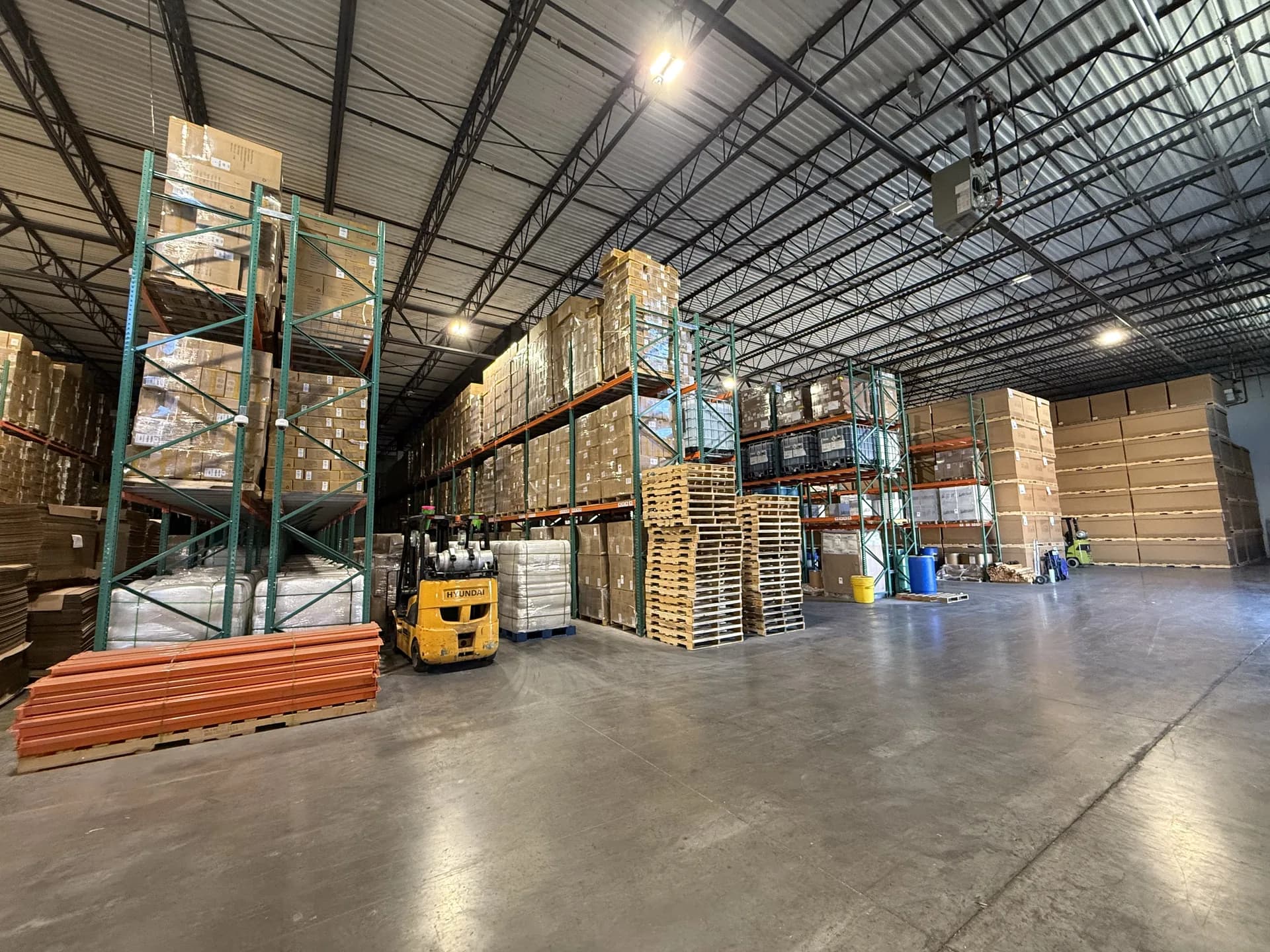100k sq ft B2B & DTC in Fort Worth, TX
