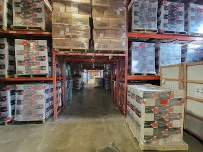 Warehouse in Montréal-Nord, Quebec