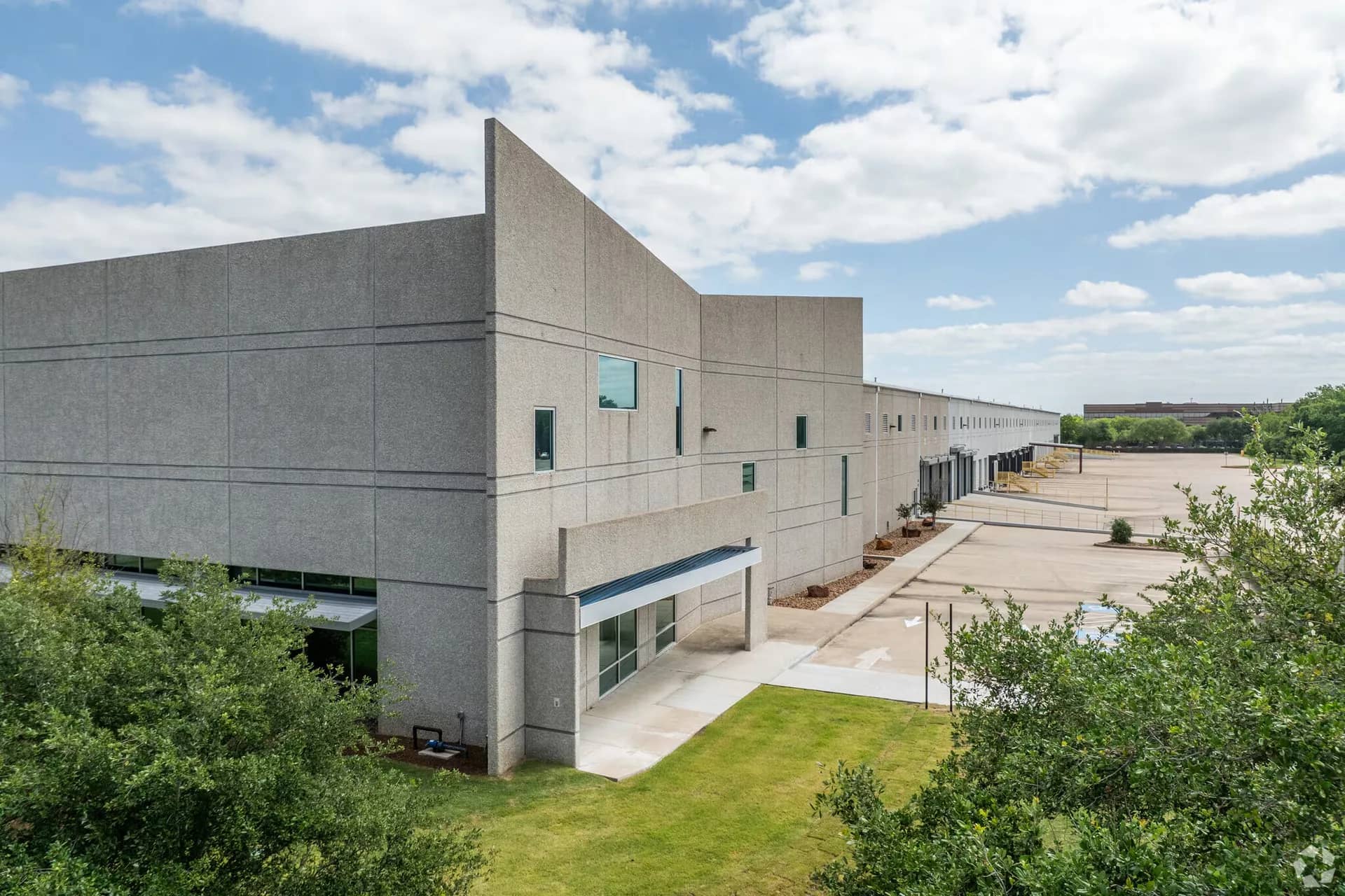 Warehouse in Sugar Land, Texas